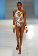 desfiles-lenny-rioverao2007rtw-129