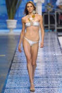 desfile-aguadecoco-saopauloverao2007rtw-100