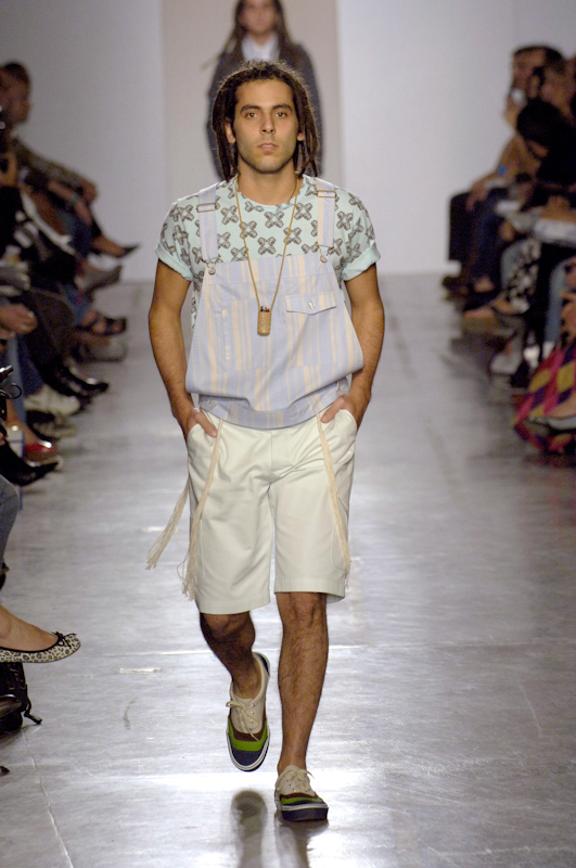 desfile-alexandreherchcovichmen-saopauloverao2007rtw-107