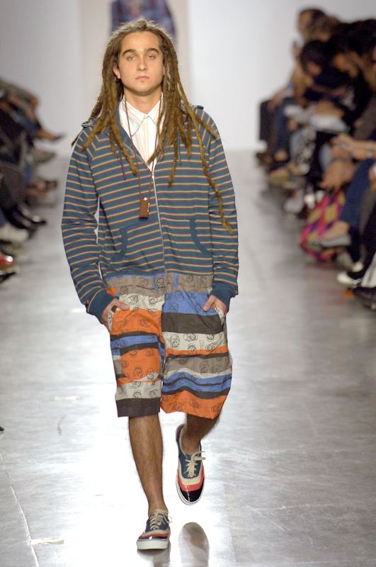 desfile-alexandreherchcovichmen-saopauloverao2007rtw-108
