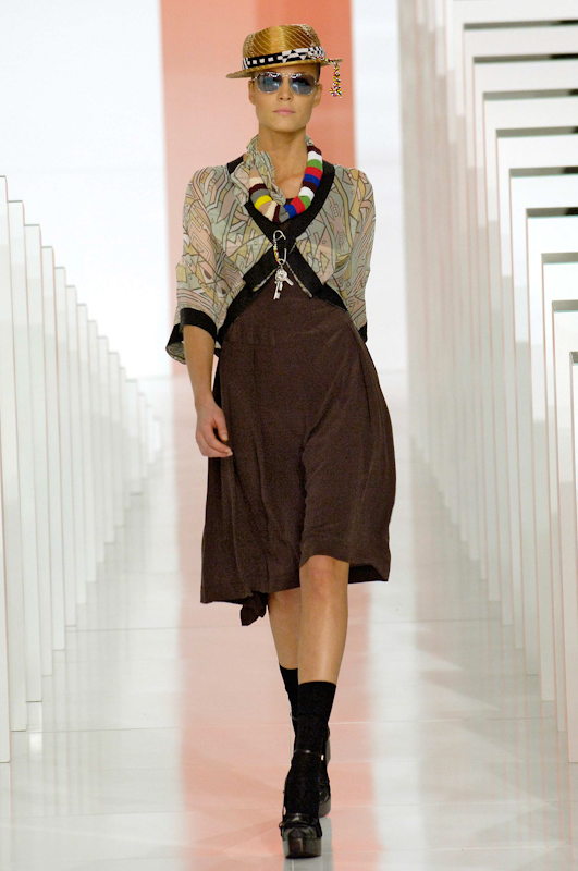 desfile-alexandreherchcovich-saopauloverao2007rtw-109