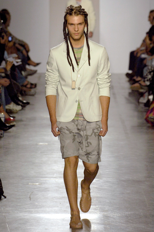 desfile-alexandreherchcovichmen-saopauloverao2007rtw-119