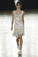desfile-carlostufvesson-saopauloverao2007rtw-114