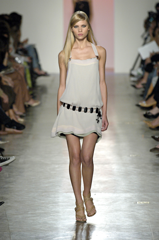 desfile-cori-saopauloverao2007rtw-111