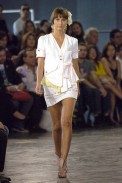 desfile-fabiabercsek-saopauloverao2007rtw-101