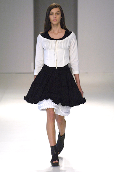 desfile-gloriacoelho-saopauloverao2007rtw-100