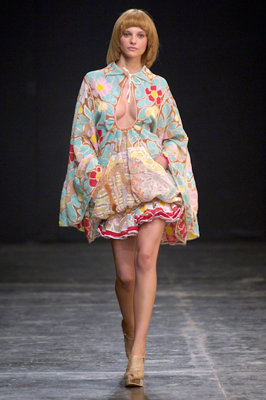 desfile-cavalera-saopauloverao2007rtw-110