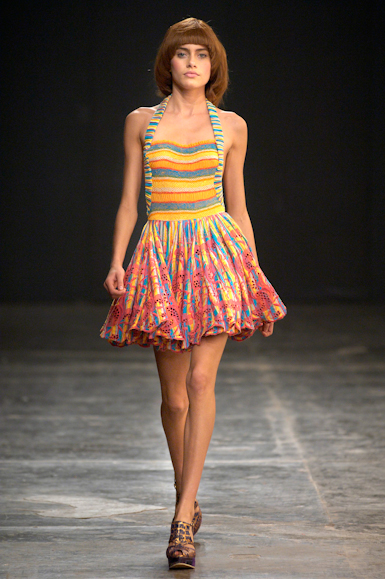 desfile-cavalera-saopauloverao2007rtw-113