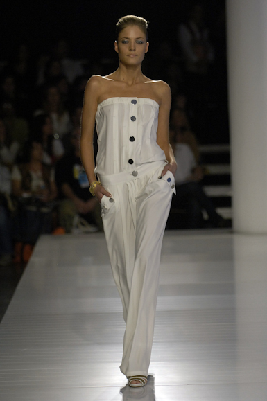 desfile-iodice-saopauloverao2007rtw-141