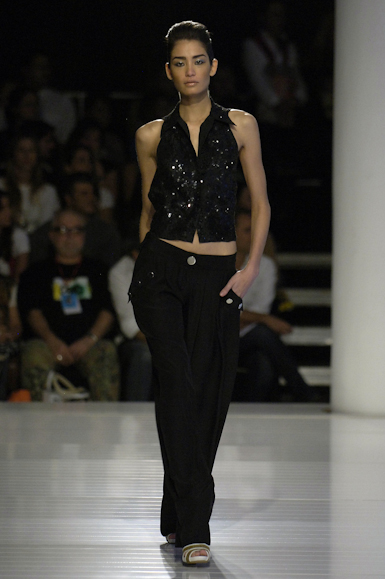 desfile-iodice-saopauloverao2007rtw-150