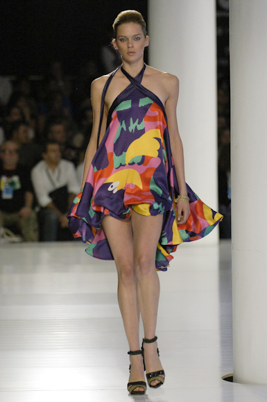 desfile-iodice-saopauloverao2007rtw-161