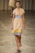 desfiles-isabelacapeto-saopauloverao2007rtw-131