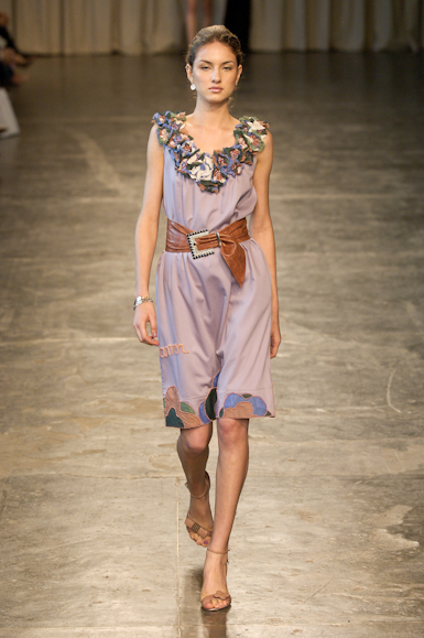desfiles-isabelacapeto-saopauloverao2007rtw-144