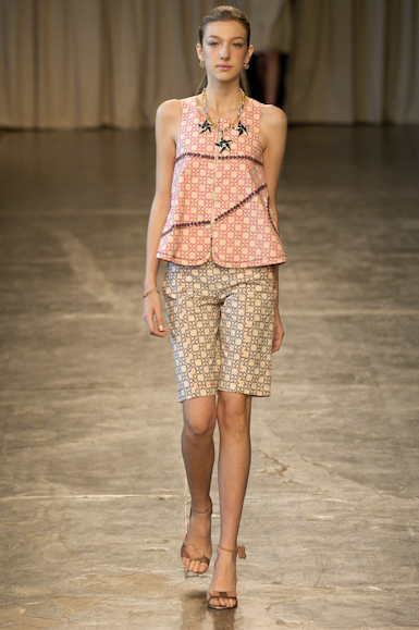 desfiles-isabelacapeto-saopauloverao2007rtw-147