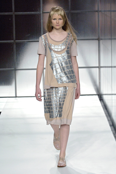 desfiles-mariabonita-saopauloverao2007rtw-127