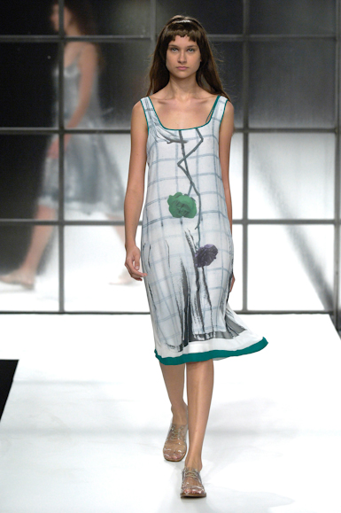 desfiles-mariabonita-saopauloverao2007rtw-144