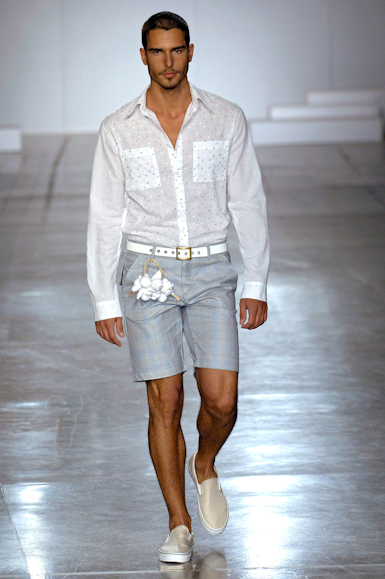 desfiles-marioqueiroz-saopauloverao2007rtw-125