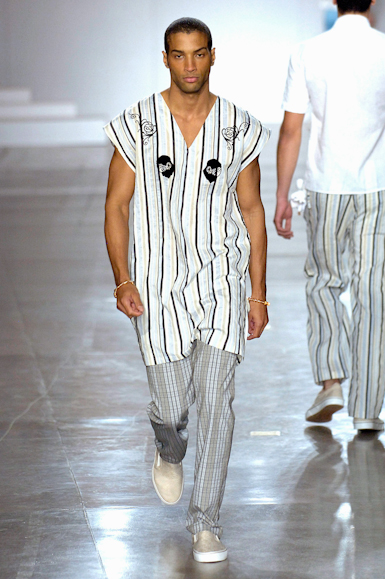 desfiles-marioqueiroz-saopauloverao2007rtw-132