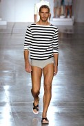 desfiles-marioqueiroz-saopauloverao2007rtw-138