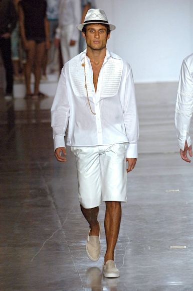 desfiles-marioqueiroz-saopauloverao2007rtw-153
