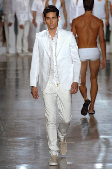 desfiles-marioqueiroz-saopauloverao2007rtw-155