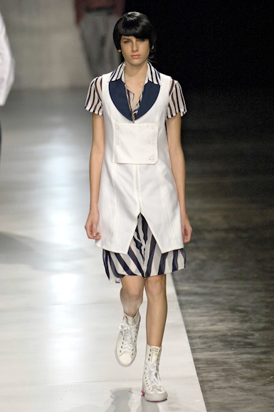 desfiles-maximeperelmuter-saopauloverao2007rtw-129