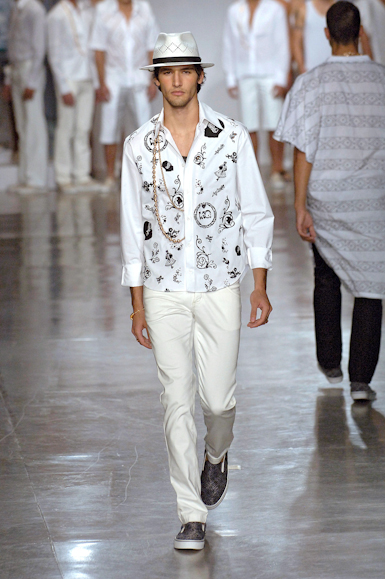 desfiles-marioqueiroz-saopauloverao2007rtw-159