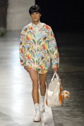 desfiles-maximeperelmuter-saopauloverao2007rtw-132