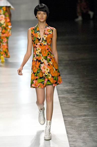 desfiles-maximeperelmuter-saopauloverao2007rtw-139