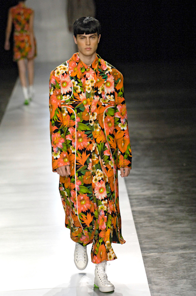 desfiles-maximeperelmuter-saopauloverao2007rtw-140