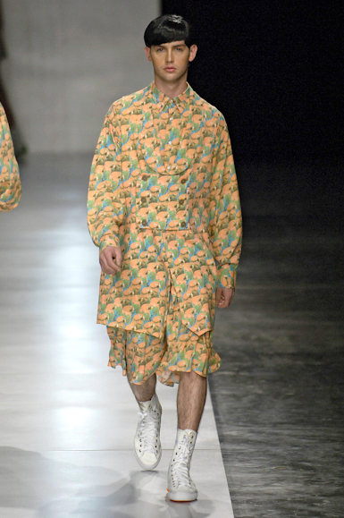 desfiles-maximeperelmuter-saopauloverao2007rtw-145