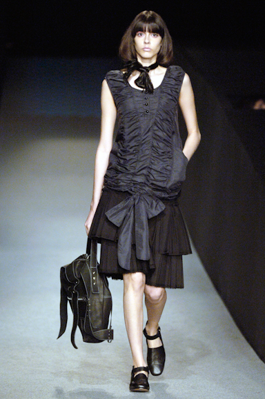 desfiles-oestudio-saopauloverao2007rtw-127