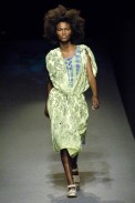 desfiles-oestudio-saopauloverao2007rtw-137