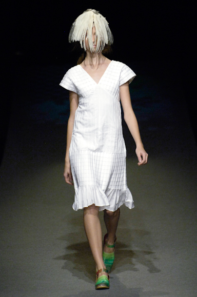 desfiles-oestudio-saopauloverao2007rtw-144