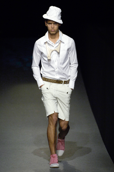 desfiles-oestudio-saopauloverao2007rtw-145