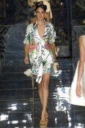 desfile-andrelima-saopauloverao2007rtw-103