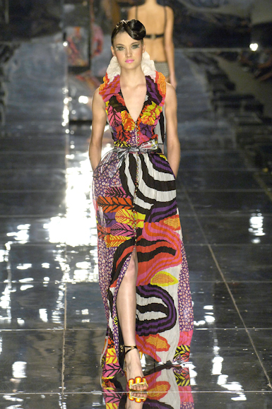 desfile-andrelima-saopauloverao2007rtw-116