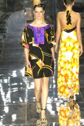 desfile-andrelima-saopauloverao2007rtw-118