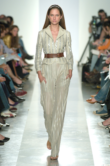 desfiles-patriciavieira-saopauloverao2007rtw-144