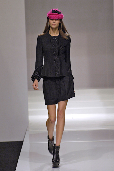 desfiles-reinaldolourenco-saopauloverao2007rtw-125