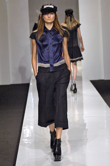 desfiles-reinaldolourenco-saopauloverao2007rtw-149