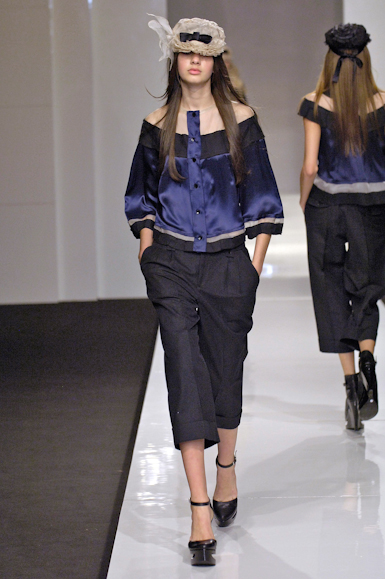 desfiles-reinaldolourenco-saopauloverao2007rtw-150