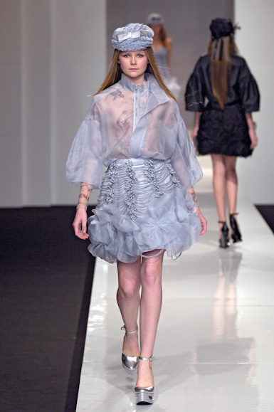 desfiles-reinaldolourenco-saopauloverao2007rtw-161