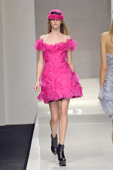 desfiles-reinaldolourenco-saopauloverao2007rtw-163