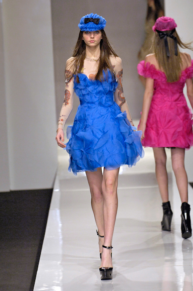 desfiles-reinaldolourenco-saopauloverao2007rtw-164