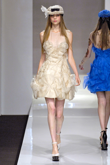 desfiles-reinaldolourenco-saopauloverao2007rtw-165