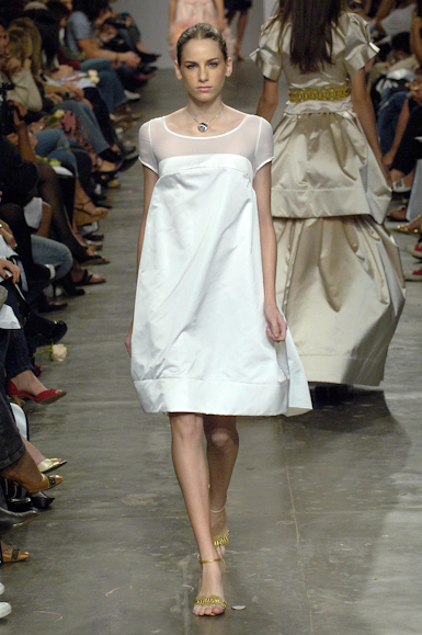 desfile-fausehaten-saopauloverao2007rtw-116