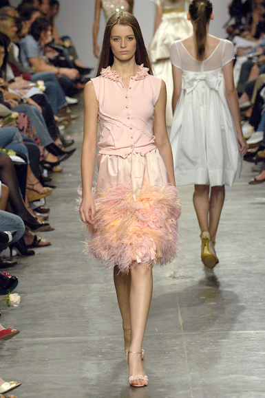 desfile-fausehaten-saopauloverao2007rtw-117