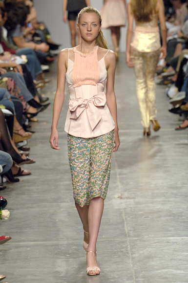 desfile-fausehaten-saopauloverao2007rtw-121