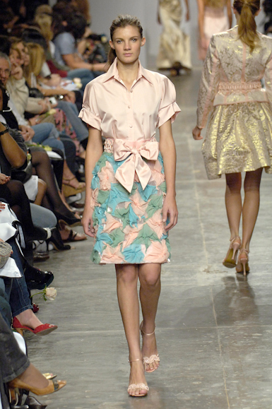 desfile-fausehaten-saopauloverao2007rtw-125